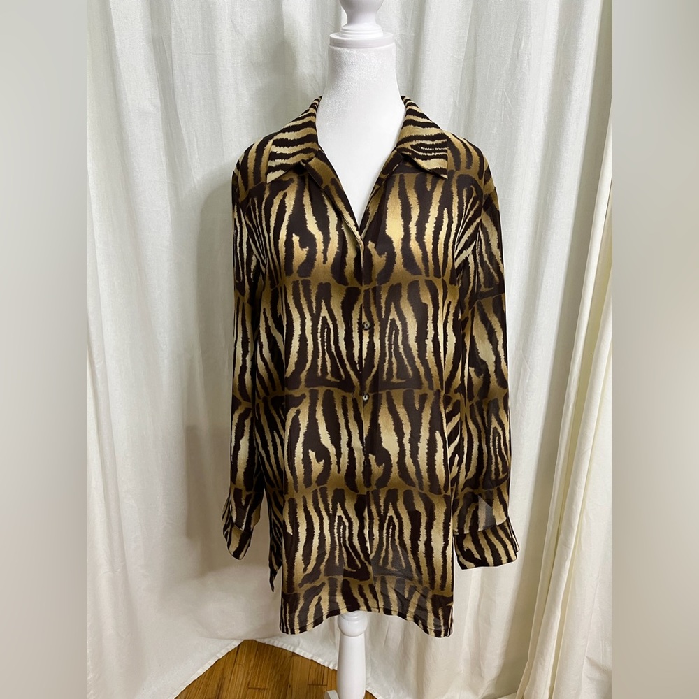 Long Sleeve Animal print shirt